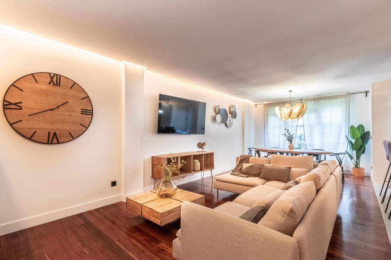 New! Lovely 4-Bedroom Loft In Bilbao Exterior foto