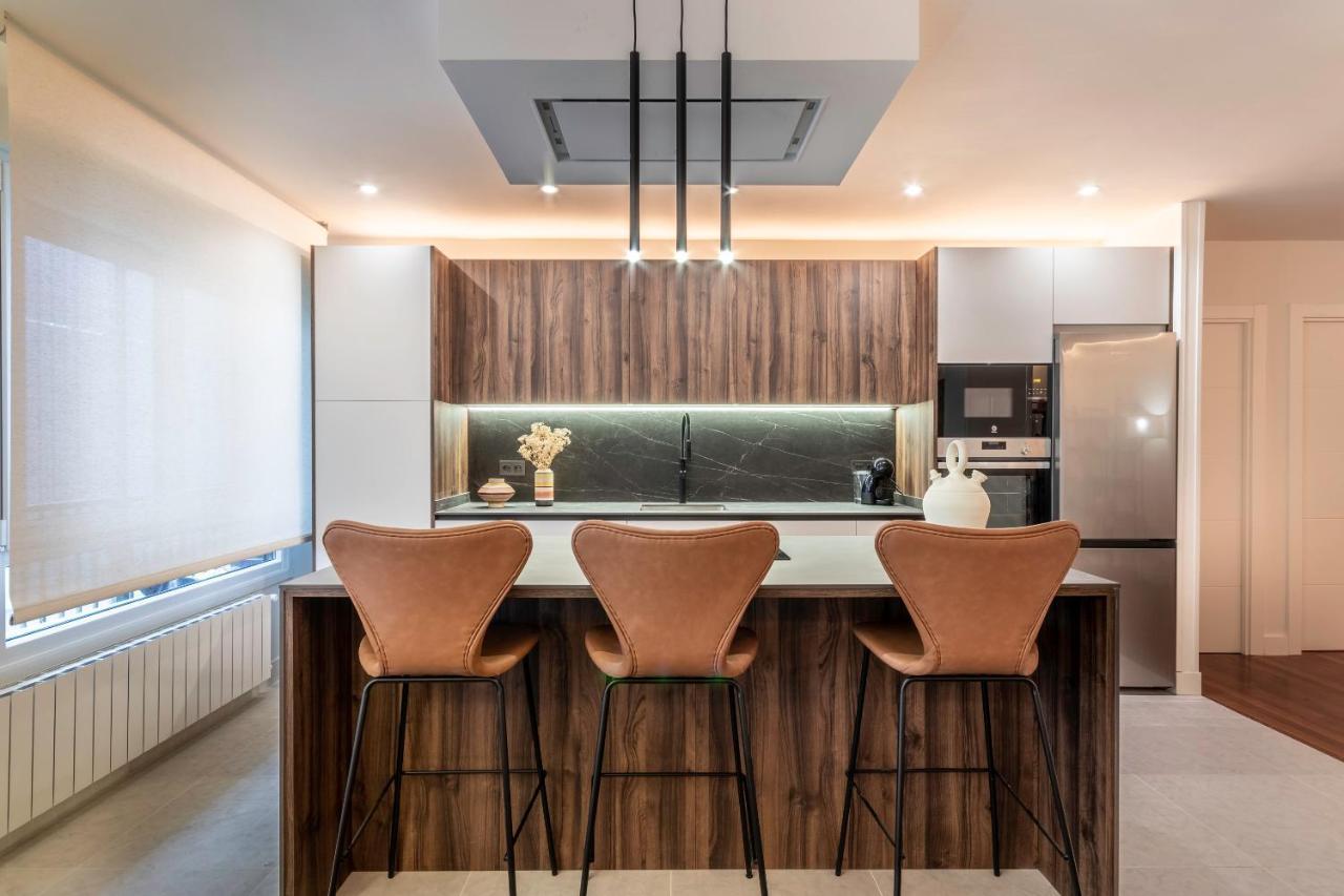 New! Lovely 4-Bedroom Loft In Bilbao Exterior foto