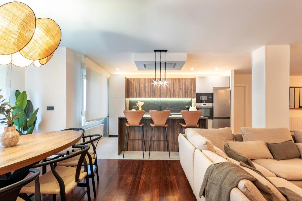 New! Lovely 4-Bedroom Loft In Bilbao Exterior foto