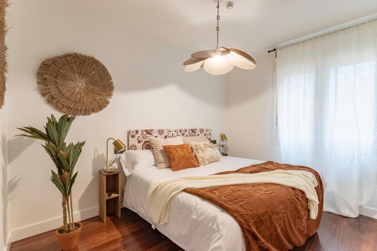 New! Lovely 4-Bedroom Loft In Bilbao Exterior foto