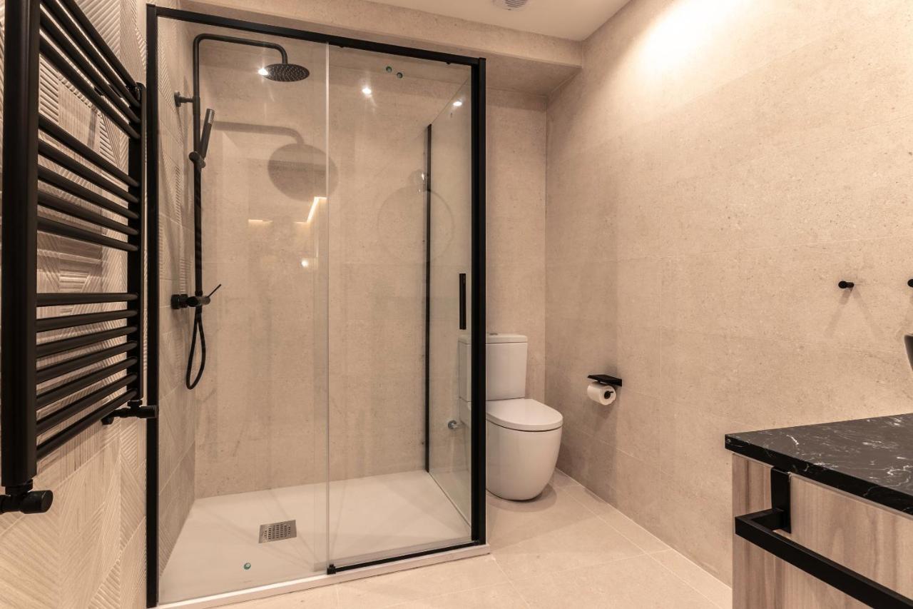 New! Lovely 4-Bedroom Loft In Bilbao Exterior foto